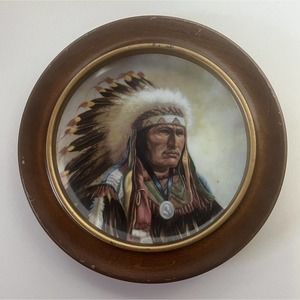 Strength Of The Sioux commemorative plate With‎ Display